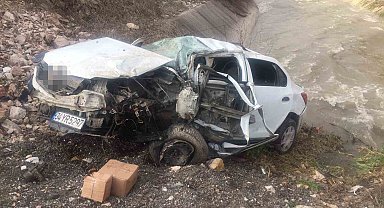 Bilecik'te dereye uçan araçta bulunan 3 kişi yaralandı