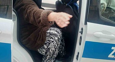 Bilecik'te zabıta ile çorap satan kadın arasında gülümseten diyalog