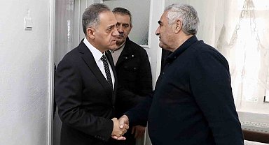 Bingöl Valisi Usta, şehit polisin ailesine başsağlığı dileklerini sundu
