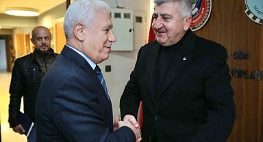 Bozbey'den İznik mesajı: "Bursa'nın en uzak ilçesi hizmete de en uzak kalmış"