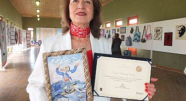 Burhaniye de ödüllü eserler ilgi gördü