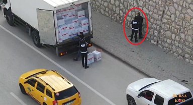Bursa'da kaçakçılık operasyonu...Milyonlarca makaron ele geçildi