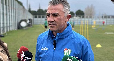 Bursaspor Teknik Direktörü Ümit Şengül: "Hedefimiz 39-40 puan"