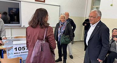 Büyükşehir Belediye Başkanı Güler, oyunu kullandı