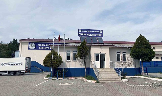 Büyükşehir Belediyesi'ne devredilen Fethiye mezbaha tesisi kalite belgesini aldı
