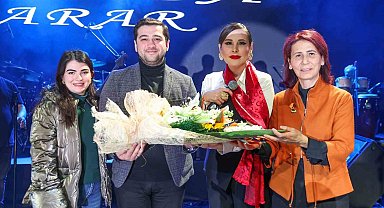 Büyükşehir'den Kadınlar Gününe özel funda arar konseri