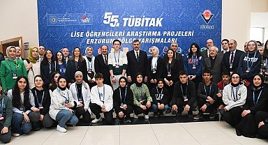 Çakmak, "Gençler geleceğe dair ümitlerimizi yeşertiyor"