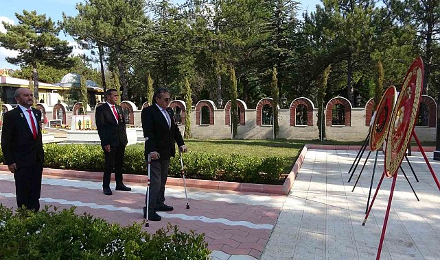 Çanakkale şehitleri Uşak'ta törenle anıldı