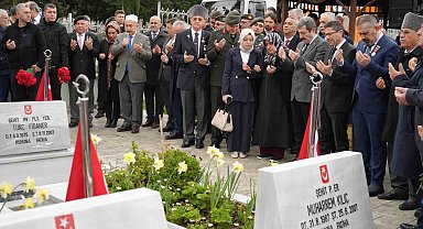 Çanakkale Zaferi'ne kutlama, şehitlere dua