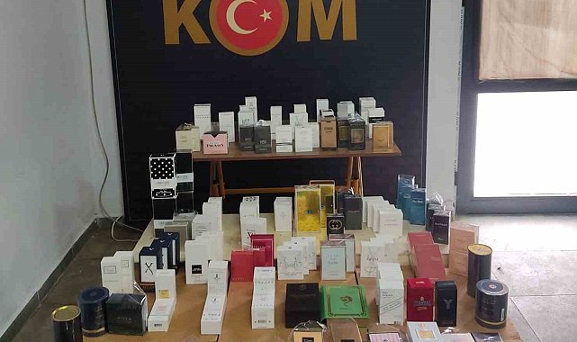 Çanakkale'de 135 gümrük kaçağı parfüm ele geçirildi
