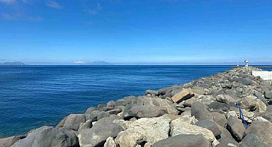 Çanakkale'de batan bottaki düzensiz göçmenler dron ile aranıyor