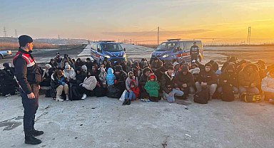 Çanakkale'de İHA destekli kaçak göçmen operasyonu
