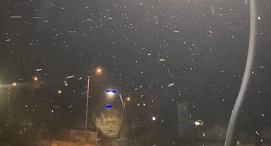 Çankırı'nın yüksek kesimlerinde kar yağışı etkili oluyor