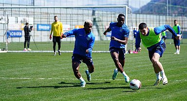 Çaykur Rizespor, İstanbulspor maçına hazırlanıyor