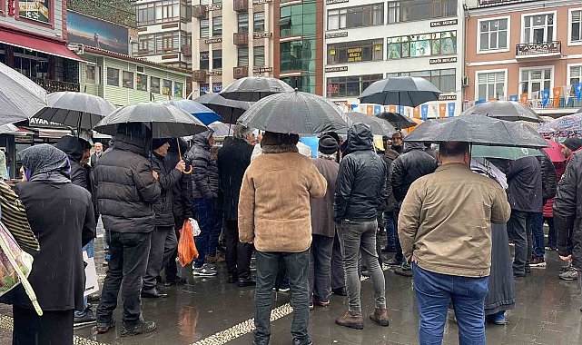 ÇAYKUR'un mevsimlik işçileri 'kadro' eylemlerini sürdürüyor