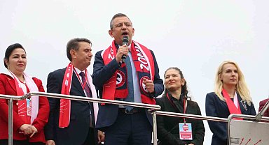 CHP Genel Başkanı Özel: "31 Mart akşamı bir gözüm büyükşehirlerde, bir gözüm Zonguldak'ta olacak"