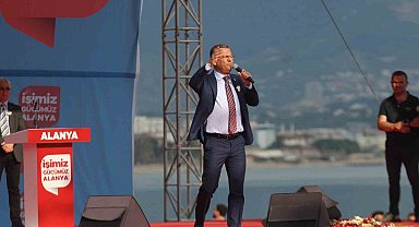 CHP Genel Başkanı Özel: "İki kez üst üste kazanacağız, Antalya'yı bir daha vermeyeceğiz"