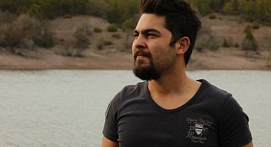 Cinayeti jandarmaya itiraf eden şüphelinin mimar Bartu'nun cenazesine katıldığı ortaya çıktı