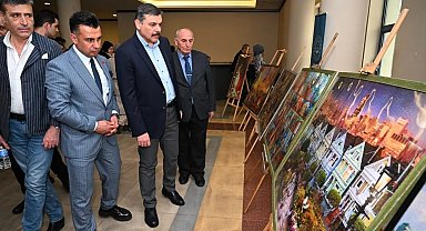 Çocuklar sanatlarını sergiledi