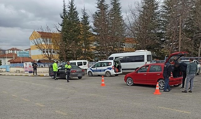Çorum polisinin şok uygulamaları sürüyor
