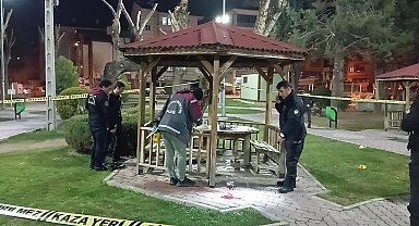 Çorum'da feci olay: Silahlı saldırıya uğrayan gencin bacakları ampute edildi