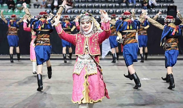 Denizli'de halk oyunları şöleni yaşanacak