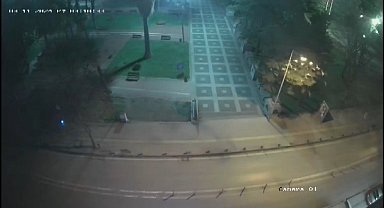 Deprem anı kamerada