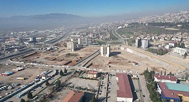 Depremin simgesi Ebrar Sitesi'nde yerinde dönüşüm