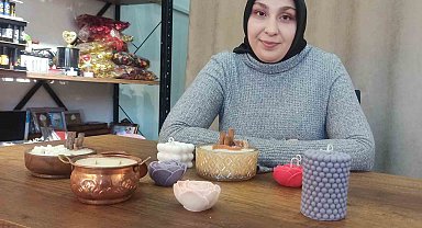 Depremzede kadının yaptığı hediyelik ürünler gelir kapısı oldu