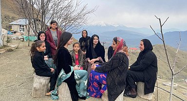 Derecik'te ilk kez bir kadın, muhtar adayı oldu