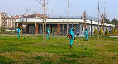 Derince Millet Bahçesi'nde temizlik