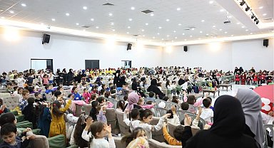 Derince'de minikler Ramazan şenliğinde eğlendi