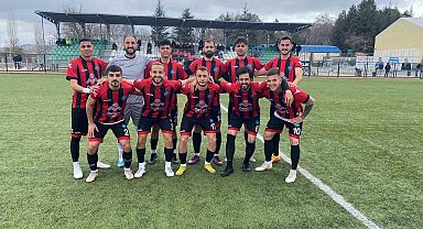 Develigücü 3 puanı 2 golle aldı