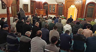 Devrek'te ilk Teravih namazı idrak edildi