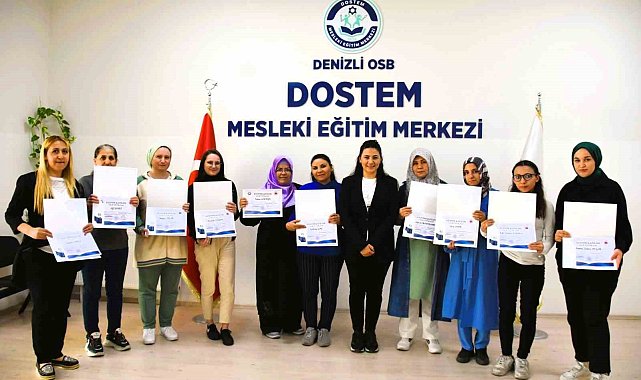 Dikiş makineciliğini öğrenen 11 kadın Denizli OSB'deki firmalarda istihdam edildi