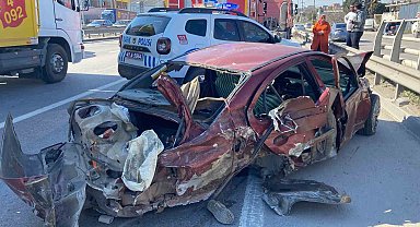 Dingili kopan araçtan yola fırladı, başka bir otomobil üzerinden geçti