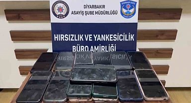 Diyarbakır Nevruz'unda 22 cep telefonu çalan 5 kişi tutuklandı