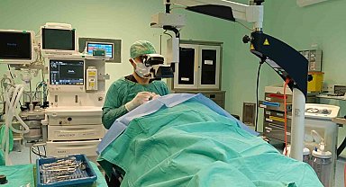 Diyarbakır'da Dr. Yusuf Azizoğlu Devlet Hastanesi'nde 15 yıl sonra göz ameliyatları yapıldı