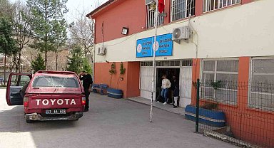 Diyarbakır'da okul temizliği yapan 14 öğrenci zehirlendi