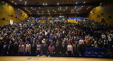 Diyarbakır'da "Filistin'de Kadın Olmak" söyleşisi gerçekleştirildi
