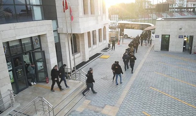 Dolandırıcılara karşı 16 ilde eş zamanlı şafak operasyonunda 24 şüpheli yakalandı