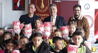 DPÜ'nün Motivasyon Tırı ilkokul öğrencilerini ağırladı