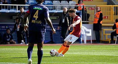 Dries Mertens, bu sezonki 8. golünü attı