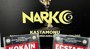 Ecstasy ve kokain ile yakalanan 5 şahıs gözaltına alındı