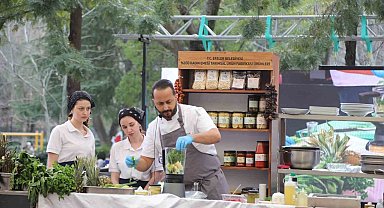 Efeler Gastronomi Festivali'nde lezzet şöleni yaşandı