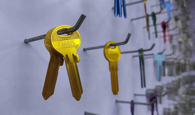 Efeler'de en düşük çilingir hizmeti 80 TL oldu
