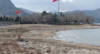Eğirdir Gölü'nde yaşanan su kaybı balıkçılığı yok ediyor
