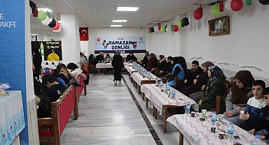 Elazığ'da 'İyilik Sofrası' yetim çocuklar için kuruldu
