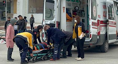 Elazığ'da motosiklet ile otomobil çarpıştı: 1 yaralı