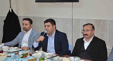 Emet'te lise öğrencileri iftarda ilçe protokolünü misafir etti